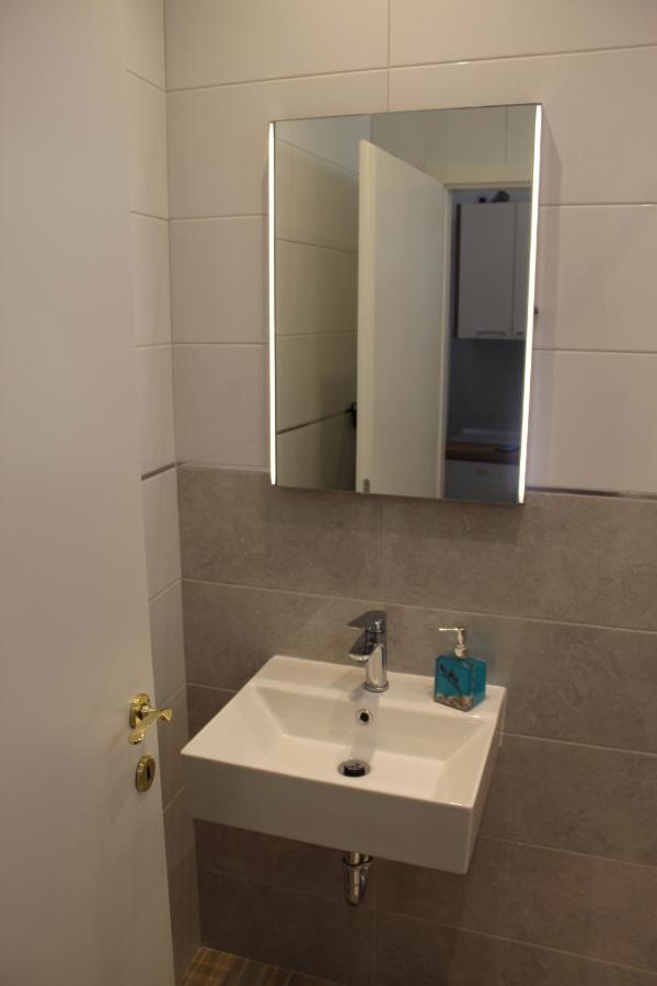 Apartments Kekel Biograd Na Moru Bagian luar foto