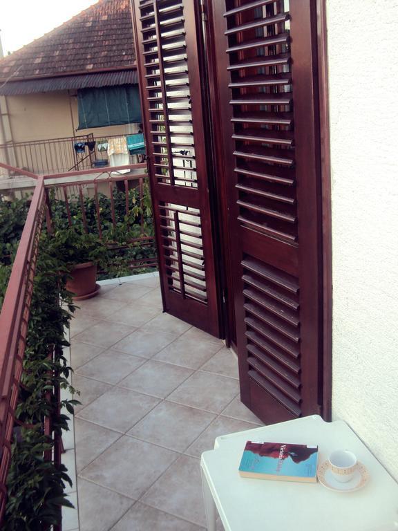 Apartments Kekel Biograd Na Moru Bagian luar foto