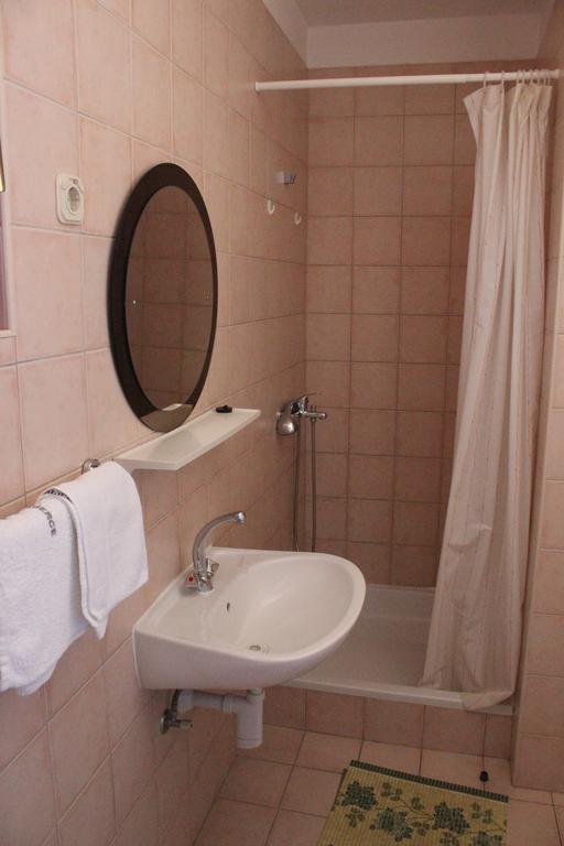 Apartments Kekel Biograd Na Moru Bagian luar foto