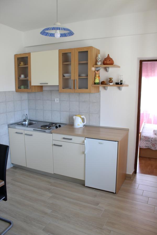 Apartments Kekel Biograd Na Moru Bagian luar foto